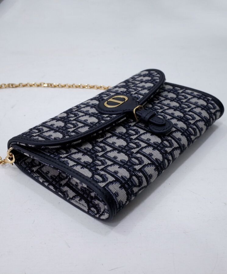 Di.ar Bobby East-West Pouch With Chain Dark Blue