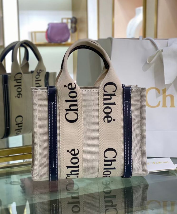 chl.oe Small Woody Tote Bag