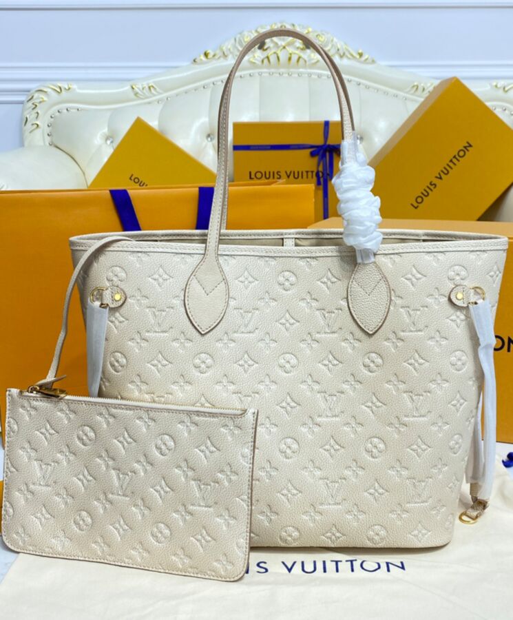 L.*V Neverfull MM M46231 Cream