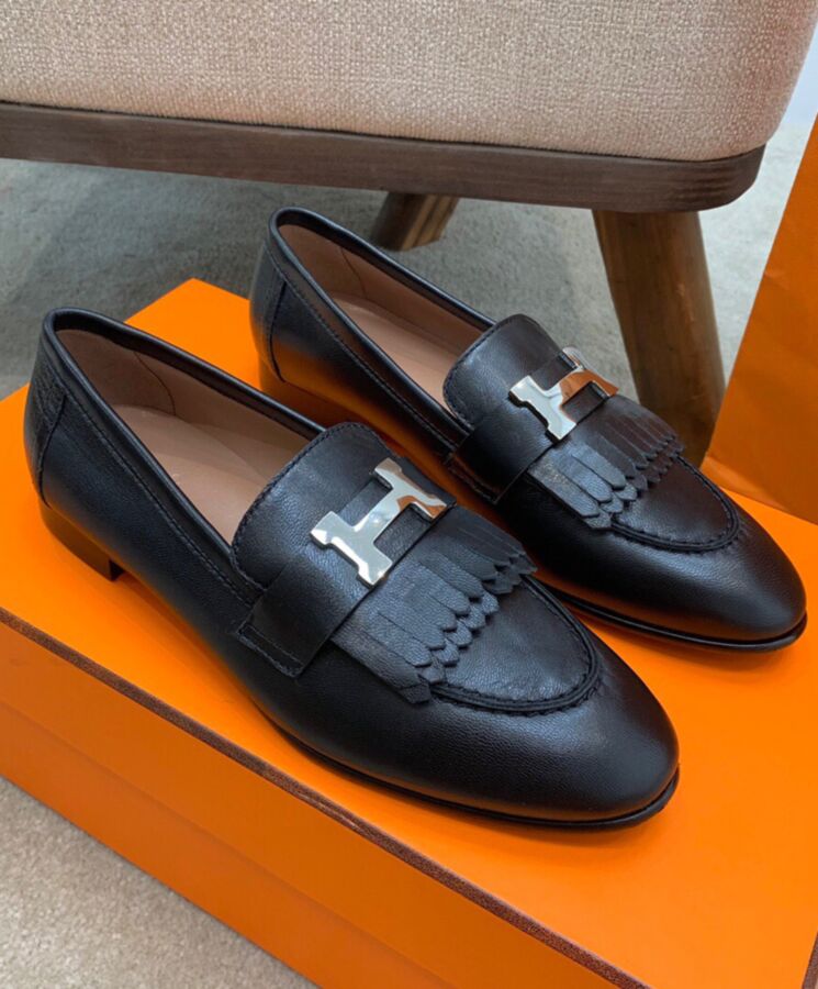 Her..mes Women’s Royal Loafer Black