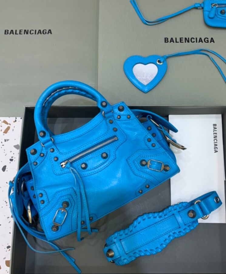 Balen.ciaga Neo Cagole XS Handbag