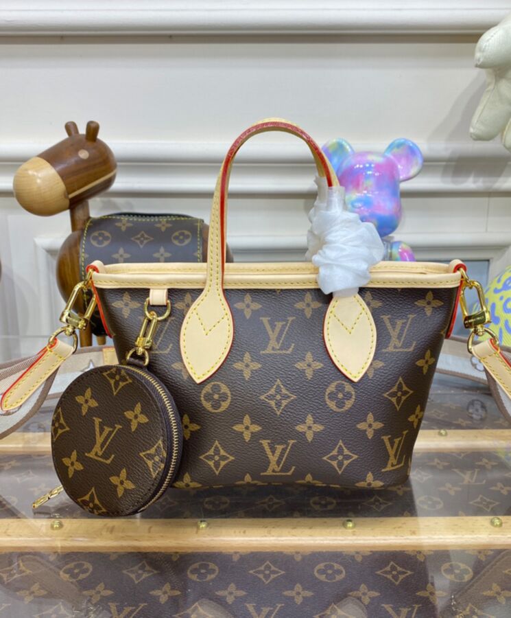 L.*V Neverfull BB M46705 Brown