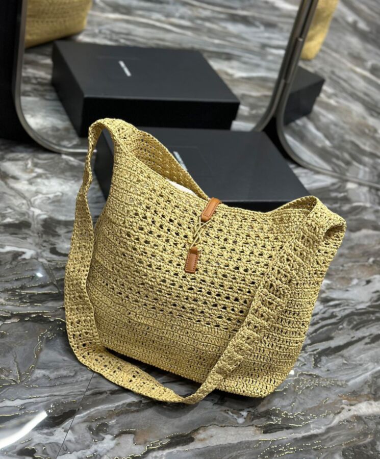 Saint.Lau.rent Hobo Raffia Bag In Crochet And Smooth Leather Apricot