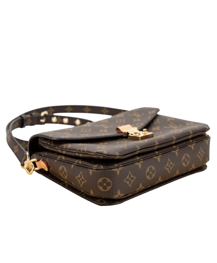 L.*V Monogram Pochette Metis M40780 Brown