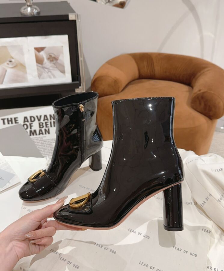 Di.ar Women's C'est, Heeled Ankle Boot, Black Patent Calfskin, Winter 2023, Gold-finish Metal Initials