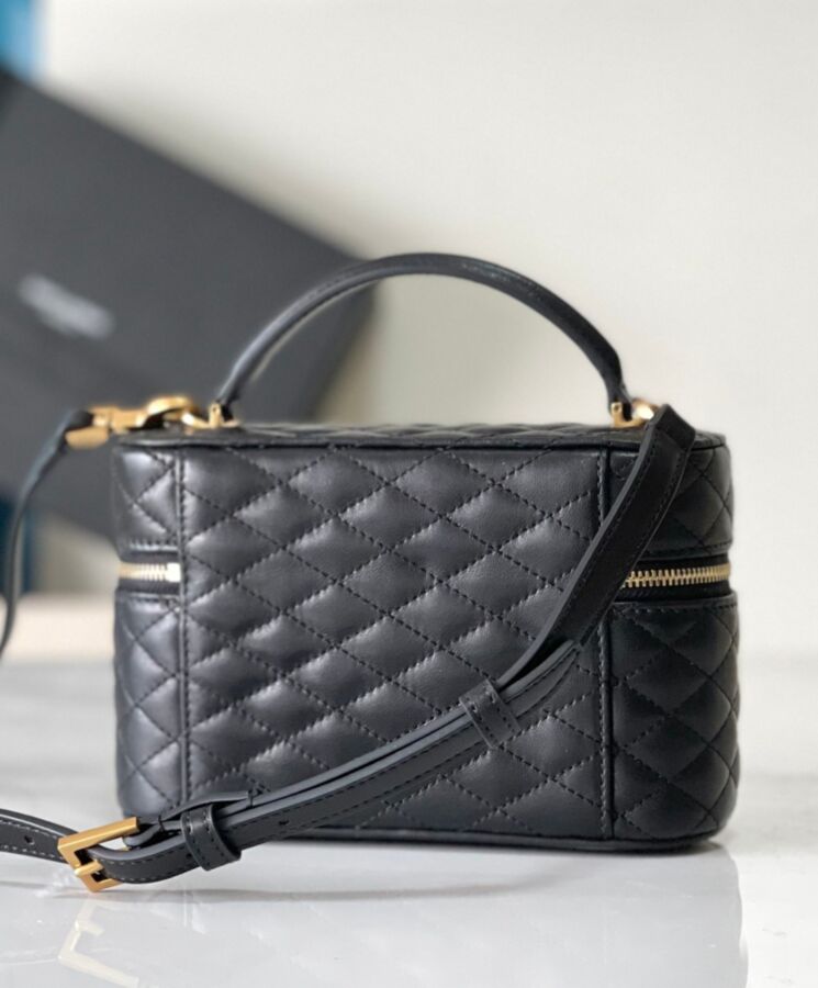 Saint.Lau.rent Gaby Mini Vanity Bag In Lambskin Black