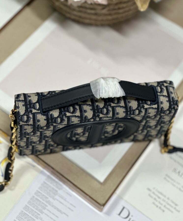 Di.ar CD Signature, Mini Bag Dark Blue, Di.ar Oblique jacquard, Winter 2023 Collection.