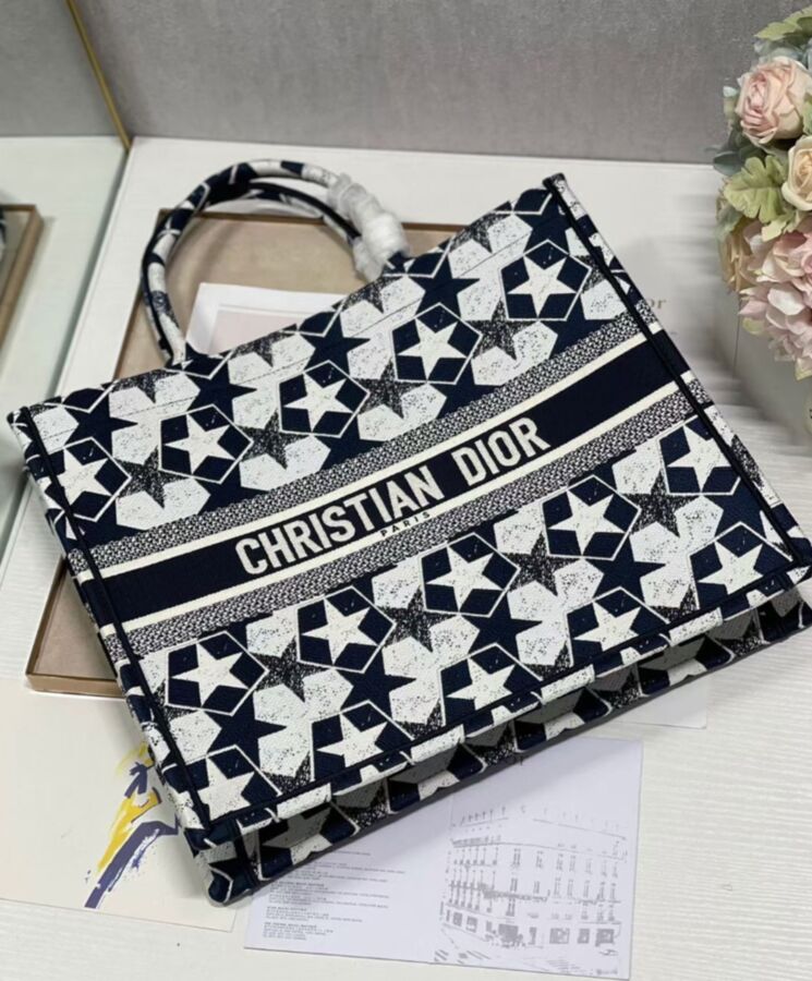 Di.ar Large Di.ar Book Tote Dark Blue