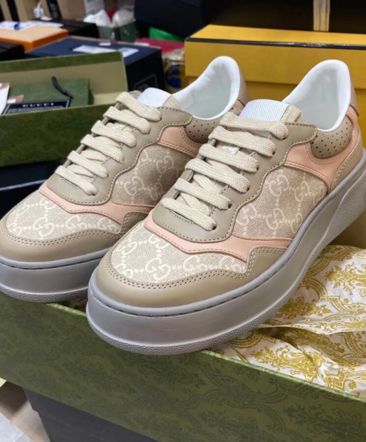 G.U.C.C Unisex GG, GG Sneaker Cream, Retro Sneakers, Luxury Footwear