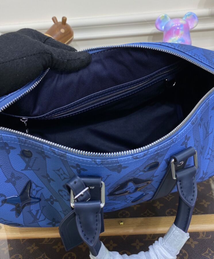 L.*V Keepall Bandouliere 35 M22573 Blue