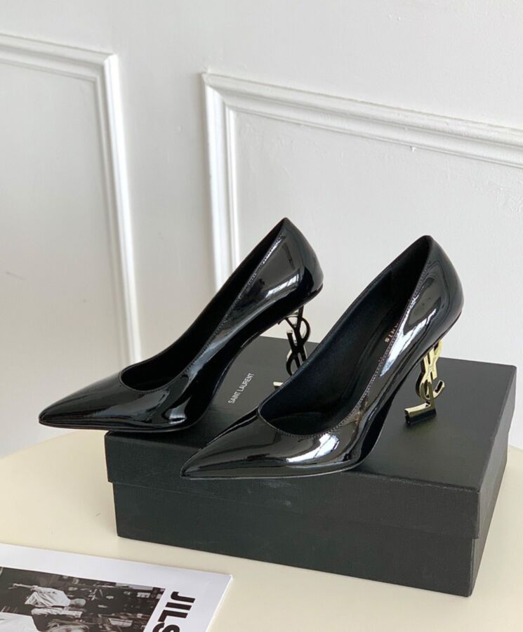 Saint.Lau.rent Women’s Opyum Pumps In Patent Leather With Gold-Tone Heel Black