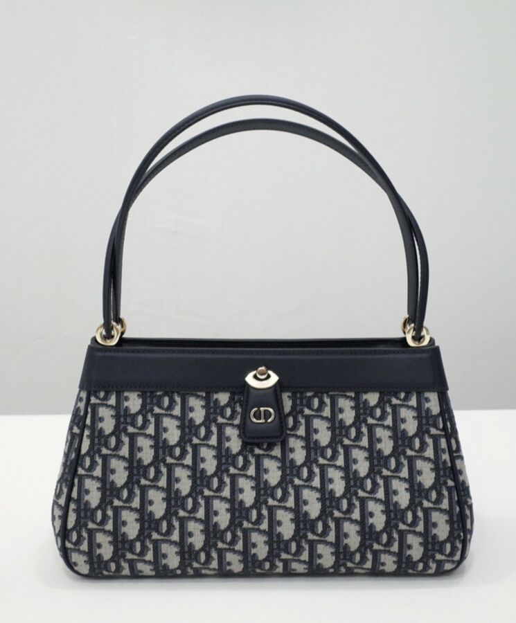 Di.ar Medium Di.ar Key Bag Dark Blue