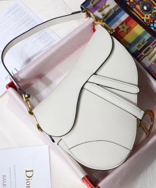 Di.ar Saddle Calfskin Bag M0446 White