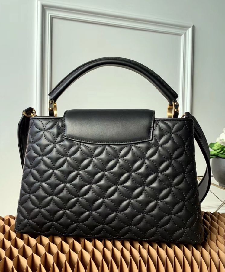 L.*V Capucines PM M55366 Black