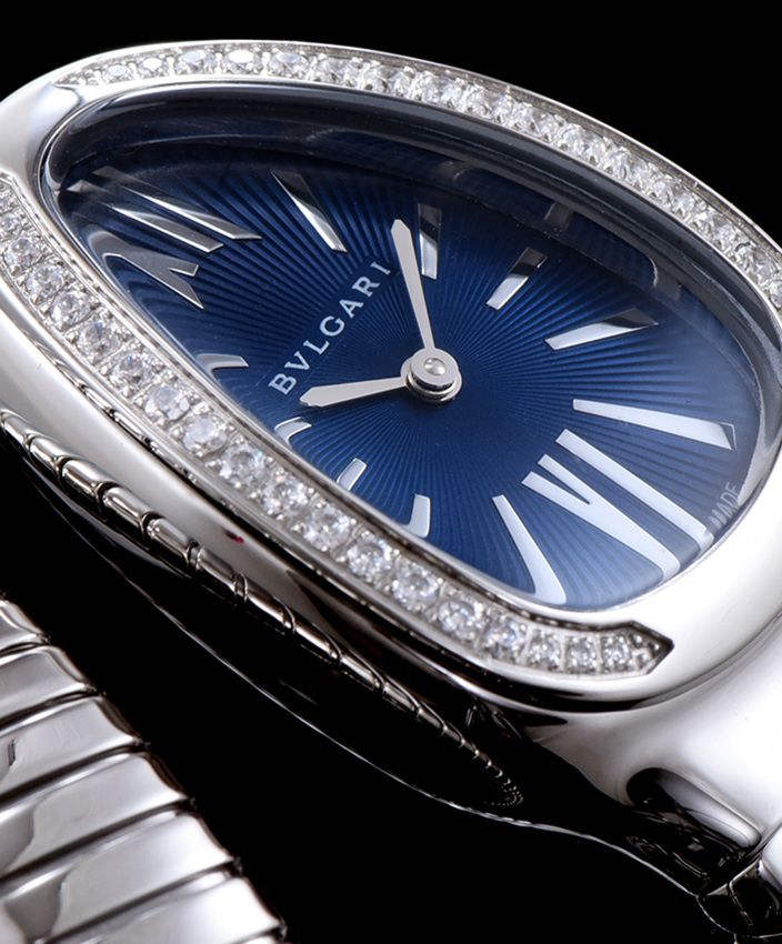 Bul.gary sliver tone stainless steel and diamond watch Blue