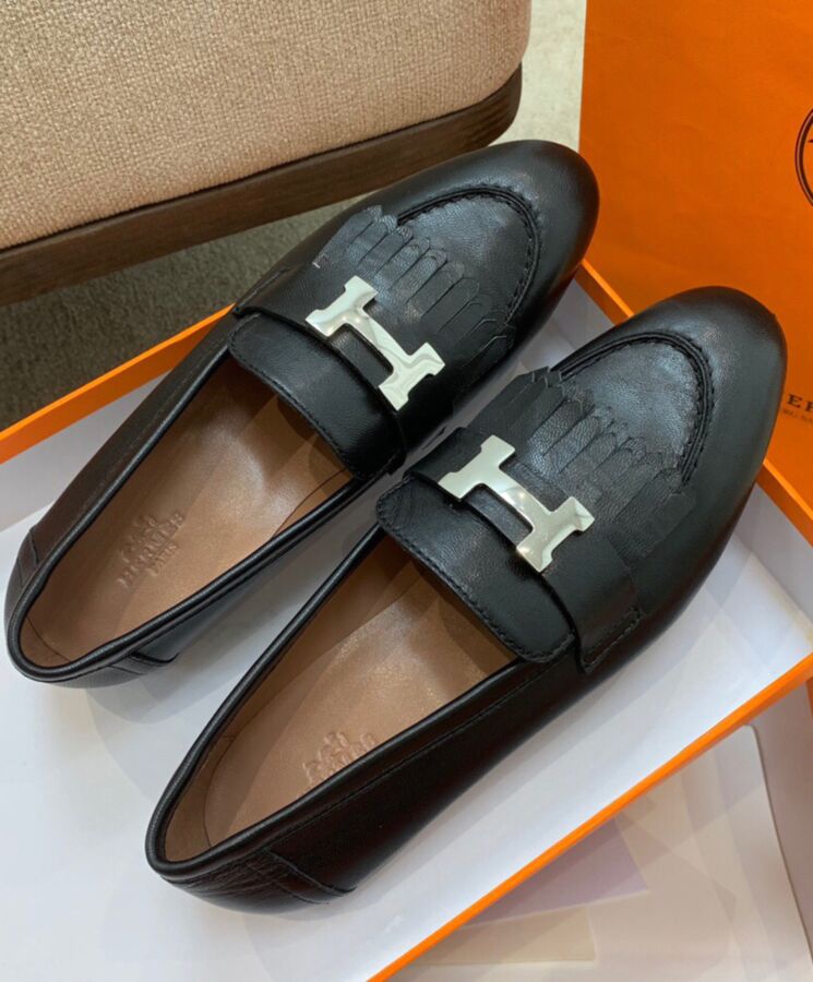 Her..mes Women’s Royal Loafer Black