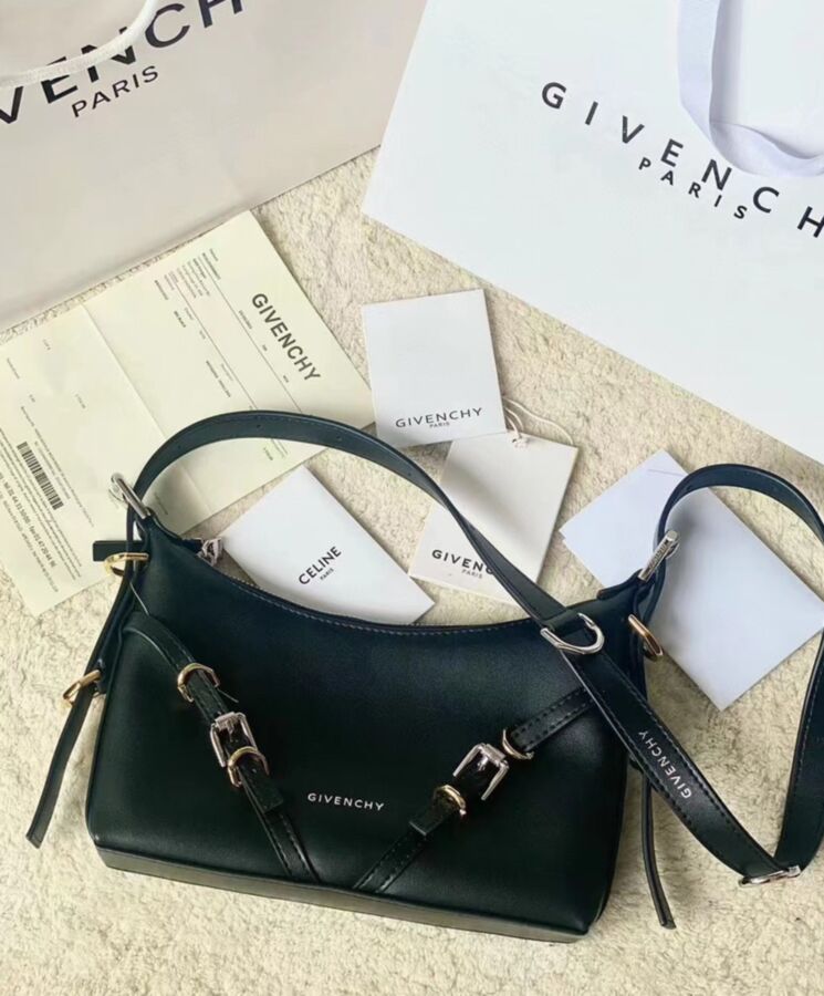 Given.*chy Mini Voyou Bag In Leather