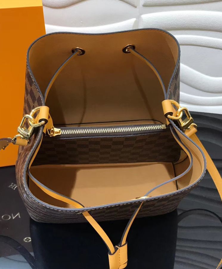 L.*V NeoNoe, Damier Ebene Canvas, Luxury Bucket Bag