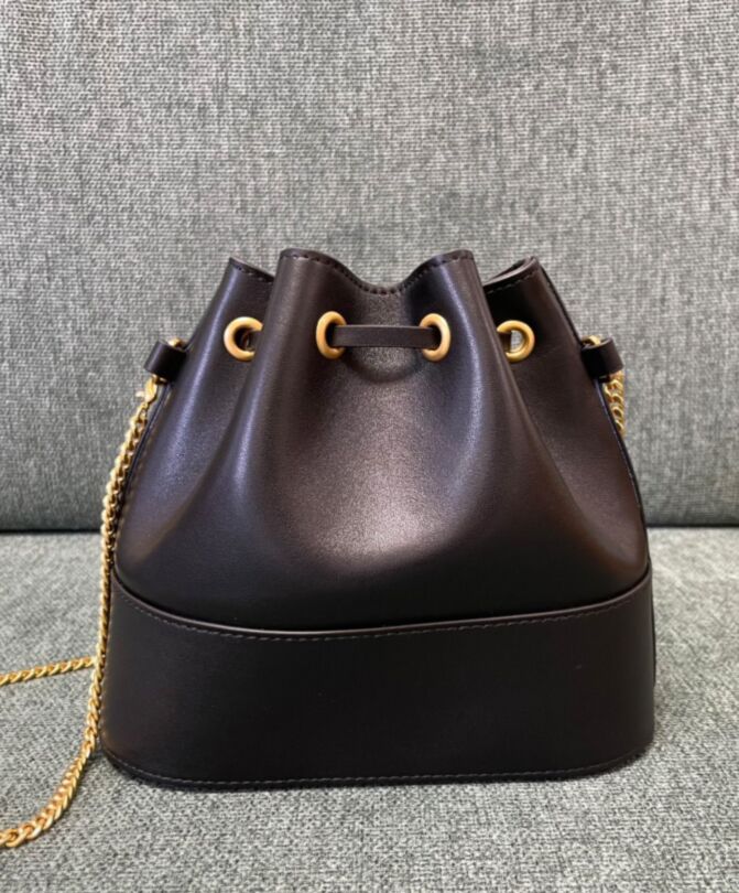 Valen.tino Mini Bucket Bag In Nappa With Vlogo Signature Chain