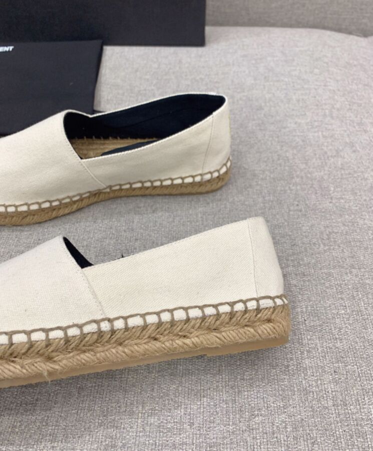 Saint.Lau.rent Women’s Cassandre Embroidered Espadrilles In Denim Cream