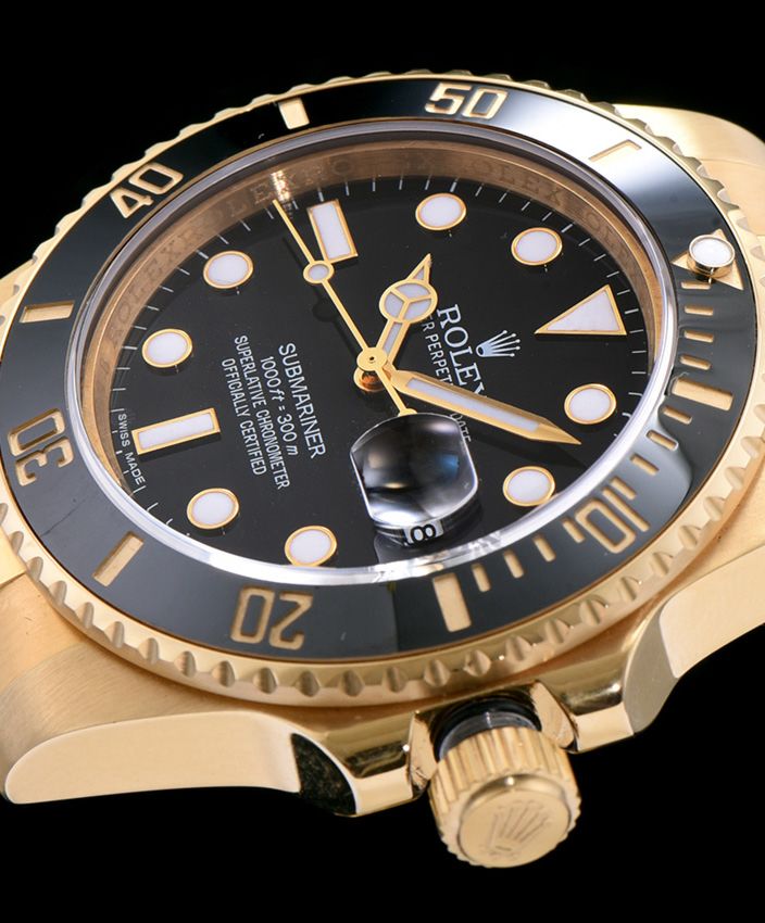 Ro.le.x Gold Submariner Watch Black