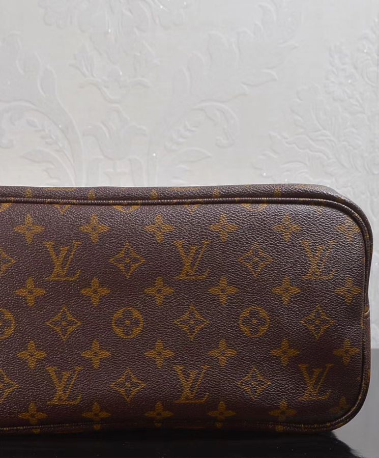 L.*V Neverfull MM M41178 M50366