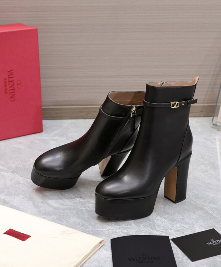 Valen.tino Garavani Tan-Go Platform Ankle Boot In Calfskin 120MM Black