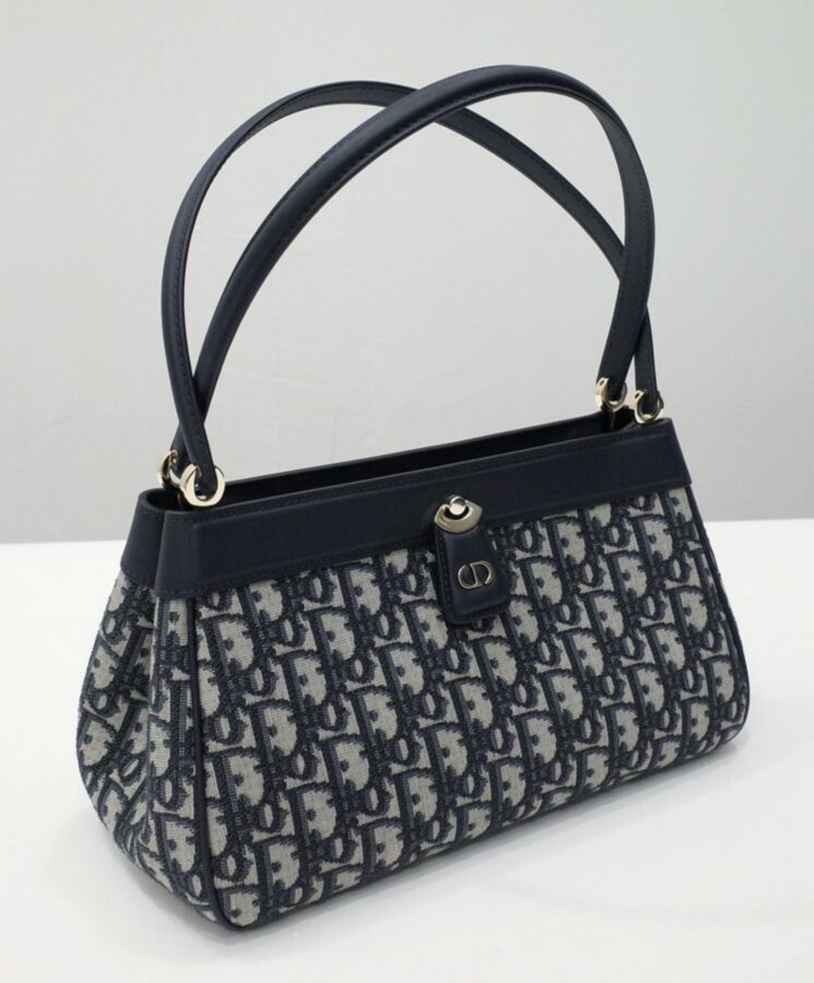 Di.ar Medium Di.ar Key Bag Dark Blue