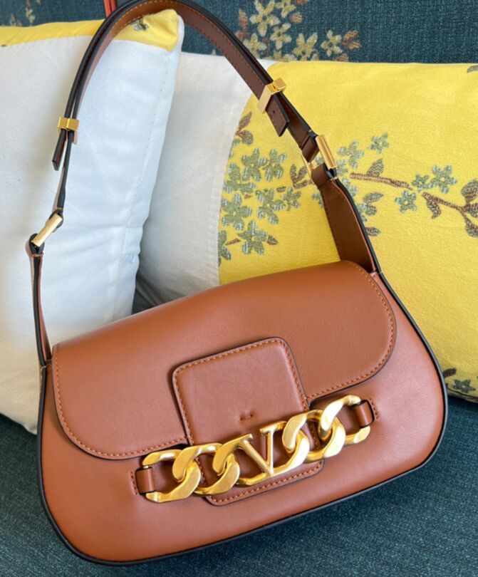 Valen.tino VLogo Chain, Calfskin Shoulder Bag, Luxury Valen.tino Bag, VLogo Chain Bag