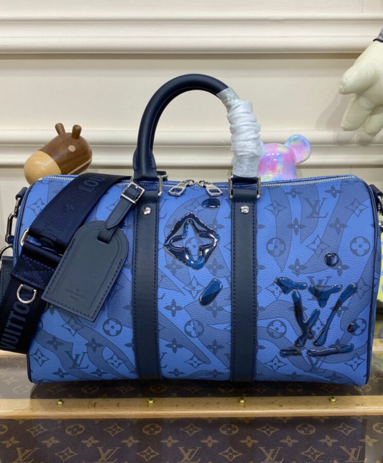 L.*V Keepall Bandouliere 35 M22573 Blue