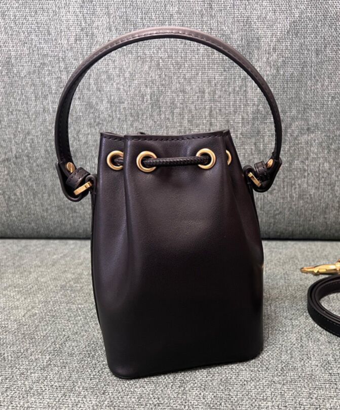 Valen.tino Mini Vlogo Signature Bucket Bag In Nappa Leather