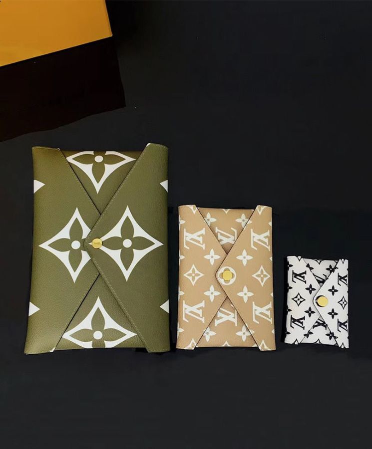 L.*V Pochette, Pochette Kirigami, Monogram canvas, Summer 2019 collection