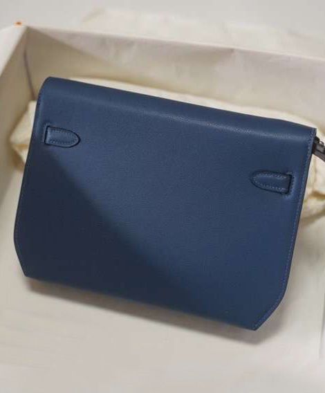 Her..mes Kelly Depeches 25 Pouch Dark Blue