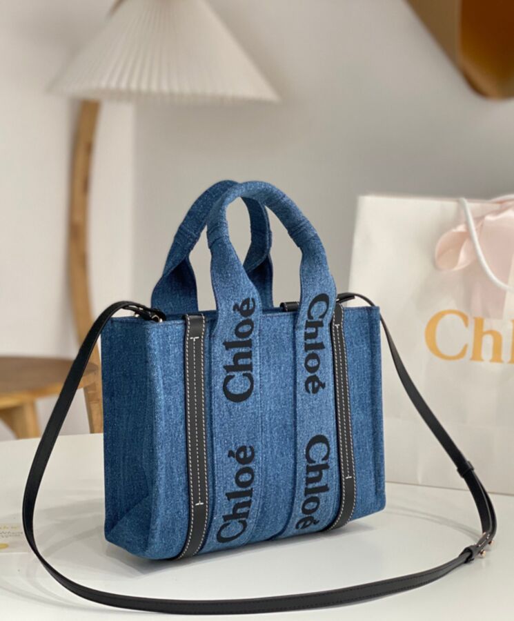 chl.oe Small Woody Tote Bag Blue