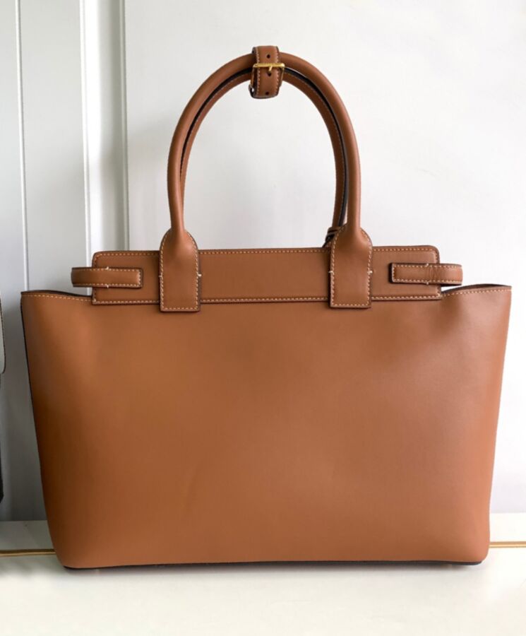 Ce.line Conti Bag In Supple Calfskin