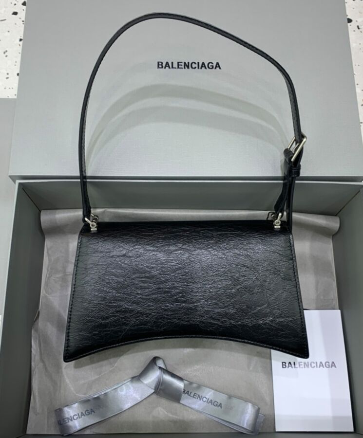 Balen.ciaga Crush Small Sling Bag Black